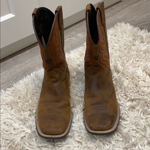 Boys Ariat Cowboy boots